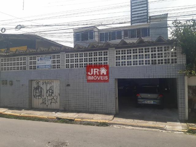 Excelente casa para venda em Candeias!!