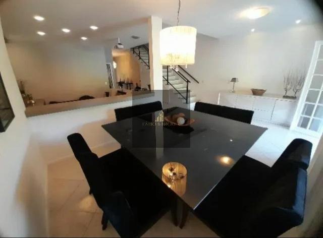 Fábio B Broker vende linda casa mobiliada em Pendotiba 