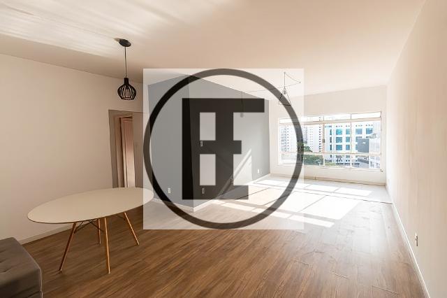 Apartamento - Vila Nova Conceição - 2 Dormitórios - 108m²