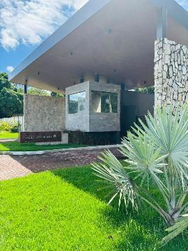 CASA À VENDA EM CONDOMÍNIO ALDEIA