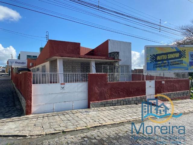 Casa à Venda ou Locação com Finalidade Comercial