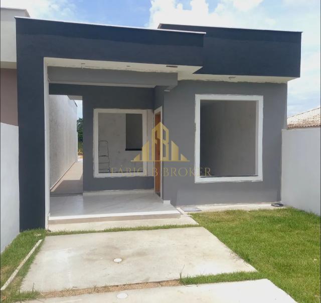 Fábio B Broker vende linda casa no condado de Maricá com 2 quartos sendo 1 suite 