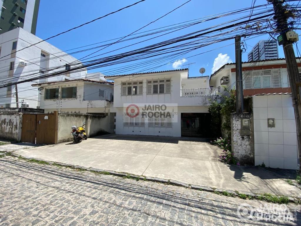 CASA 76 PIEDADE