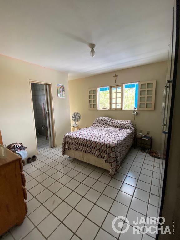 CASA RESIDENCIAL - RUA LUZIA DE ARAÚJO SOARES - CARUARU - Foto 15