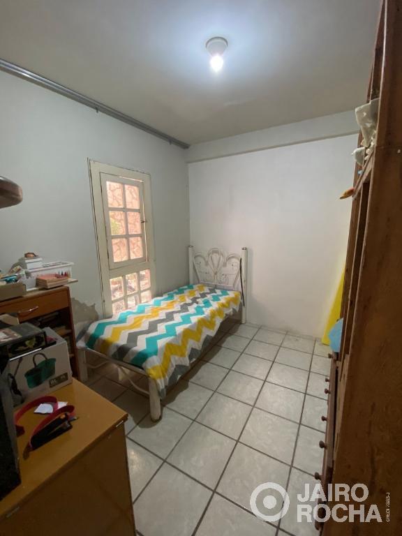 CASA RESIDENCIAL - RUA LUZIA DE ARAÚJO SOARES - CARUARU - Foto 16