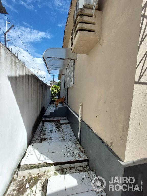 CASA RESIDENCIAL RUA ARENÓPOLIS - CANDEIAS  - Foto 8