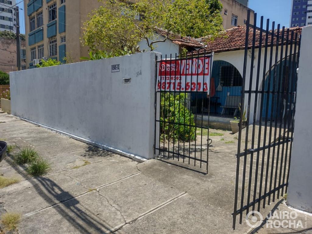 CASA RESIDENCIAL RUA ALMIRANTE TAMANDARÉ - BOA VIAGEM - Foto 2