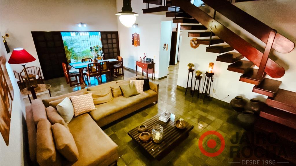 CASA RESIDENCIAL RUA NICARÁGUA - ESPINHEIRO - Foto 8