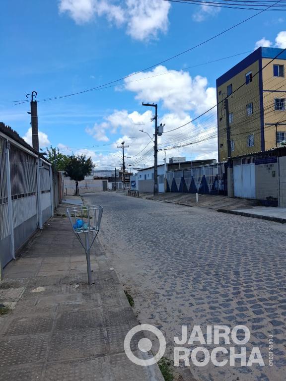 CASA RESIDENCIAL  RUA DR RINALDO VICTOR FERNANDES - ESTÂNCIA - Foto 1
