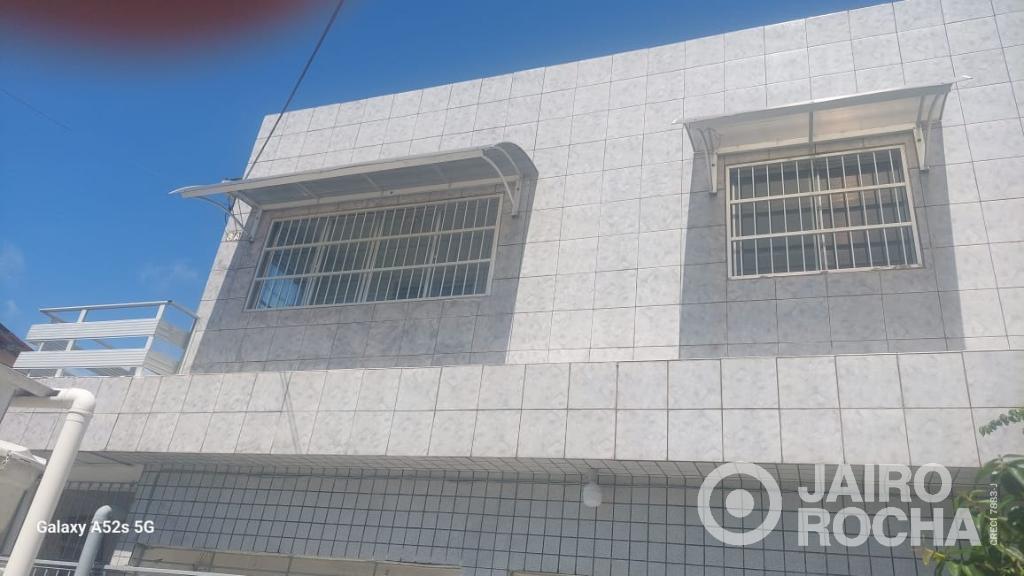 CASA RESIDENNCIAL RUA CÁRCERES - CANDEIAS  - Foto 2