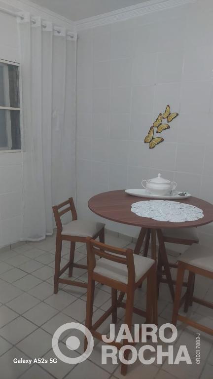 CASA RESIDENNCIAL RUA CÁRCERES - CANDEIAS  - Foto 16