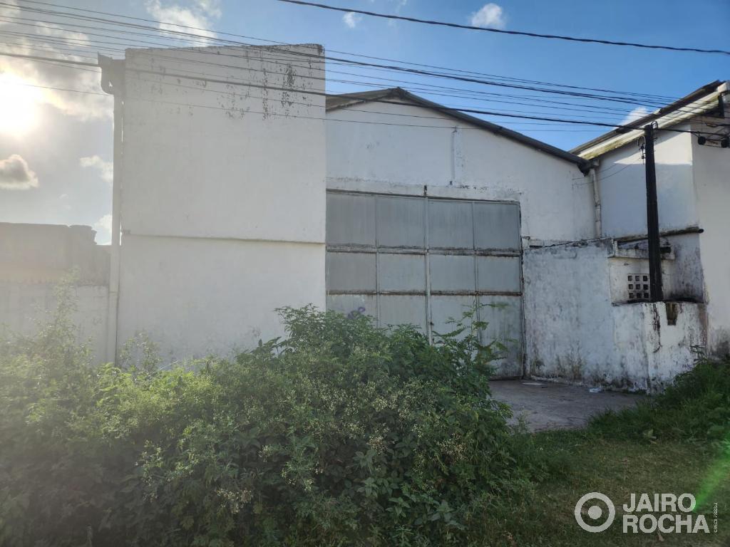 GALPÃO COMERCIAL - RUA DOUTOR ARISTACHO D DE AZEVEDO CAXANGÁ
