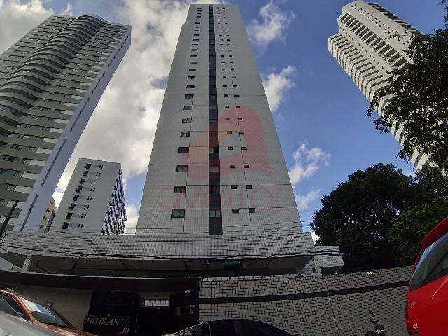 Apartamento de 04 quartos para alugar na Madalena - Edf. Rio Blanco