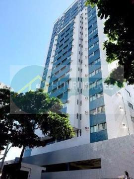 Apartamento de 01 quarto, com varanda em Boa Viagem - Golden View