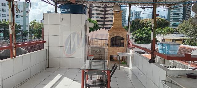 CASA NO BAIRRO SANTANA