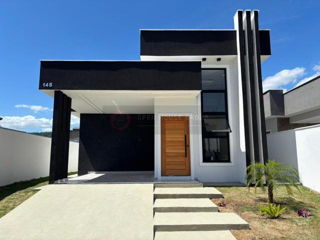 Open House Vende linda casa em Marica regiao proxima ao centro, 3 quartos Cond. ROYAL GARDEM 1