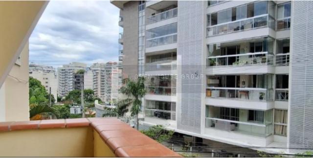 OPEN HOUSE VENDE CASA c/ 360m², 3 QUARTOS e 3 VAGAS