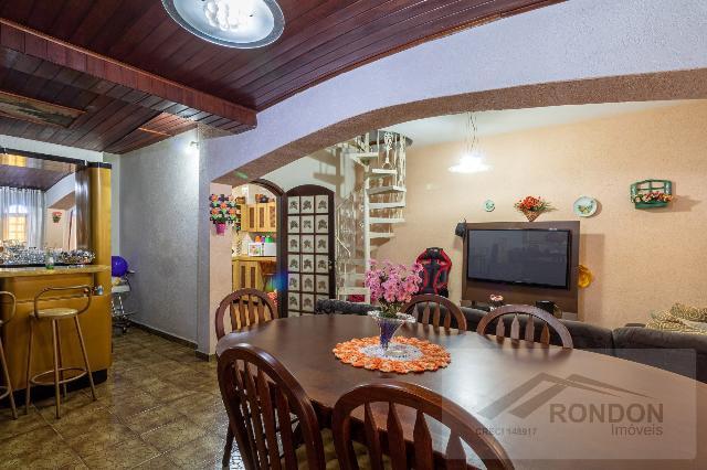 Sobrado à Venda Próximo ao Centro - Travessa da Av. Tiradentes - 175m²