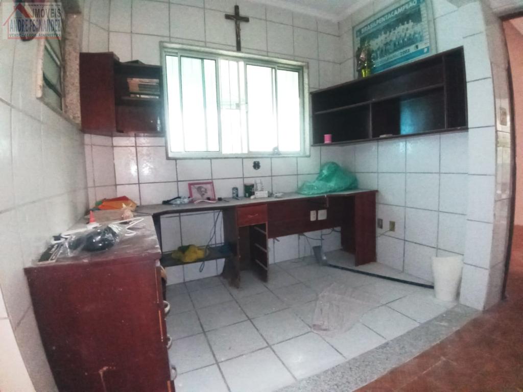 Casa para alugar com 3 quartos, 1 suíte, 1 vaga e 335m² no Campina do Barreto, Recife (PE) — foto 16 de 24
