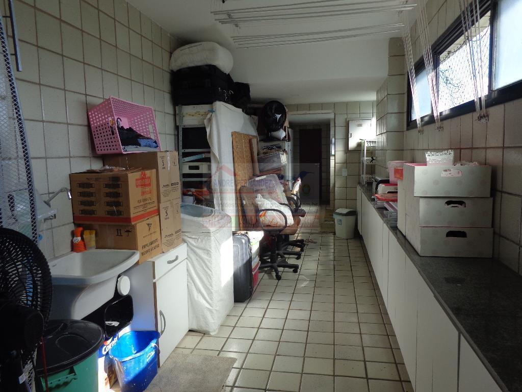 Cobertura à venda com 5 quartos, 3 suítes, 3 vagas e 340m² no Parnamirim, Recife (PE) — foto 19 de 30
