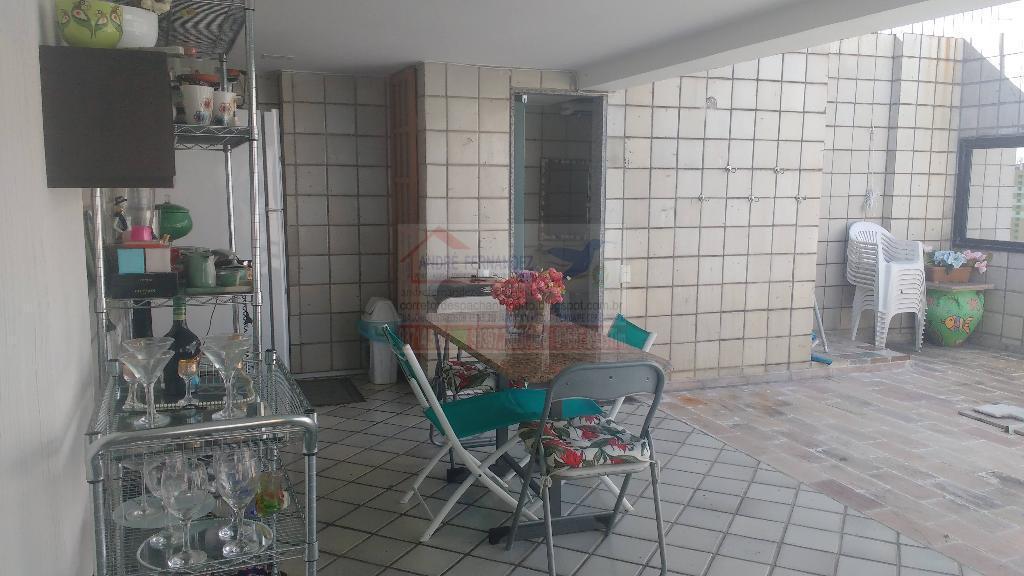 Cobertura à venda com 5 quartos, 3 suítes, 3 vagas e 340m² no Parnamirim, Recife (PE) — foto 25 de 30