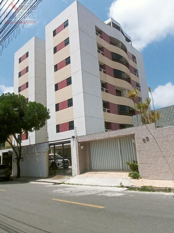 EDF. DA VINCI 3 Quartos suite 79m² Varanda andar alto nascente Elevador, no Bairro do Prado FINANCI