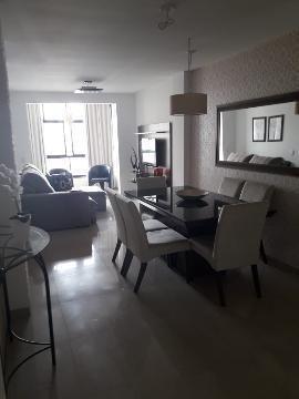 Excelente apartamento, ótima localização, 3 quartos 1 suíte, 2 vagas. Oportunidade!